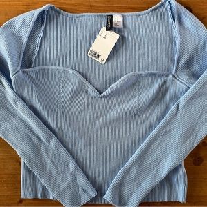 NWT H&M Longsleeve Sweetheart neckline Top
